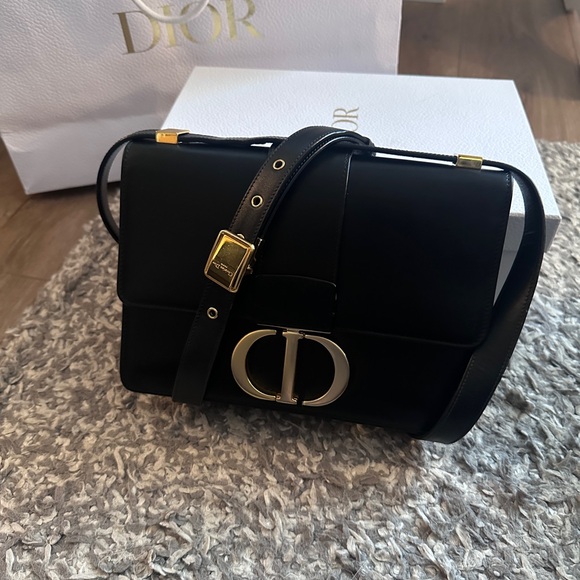 Authentic CHRISTIAN DIOR MONTAIGNE - Picture 5 of 17